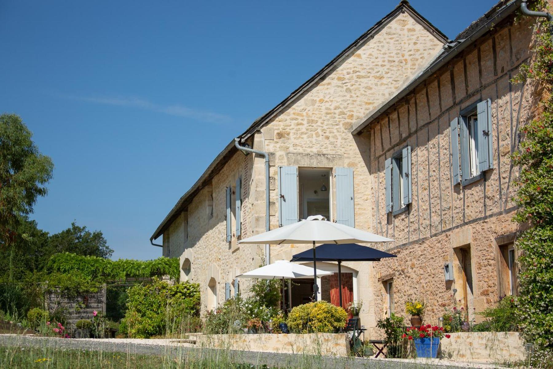 Maison D'Hotes La Maison De Leopold Terrasson Ngoại thất bức ảnh