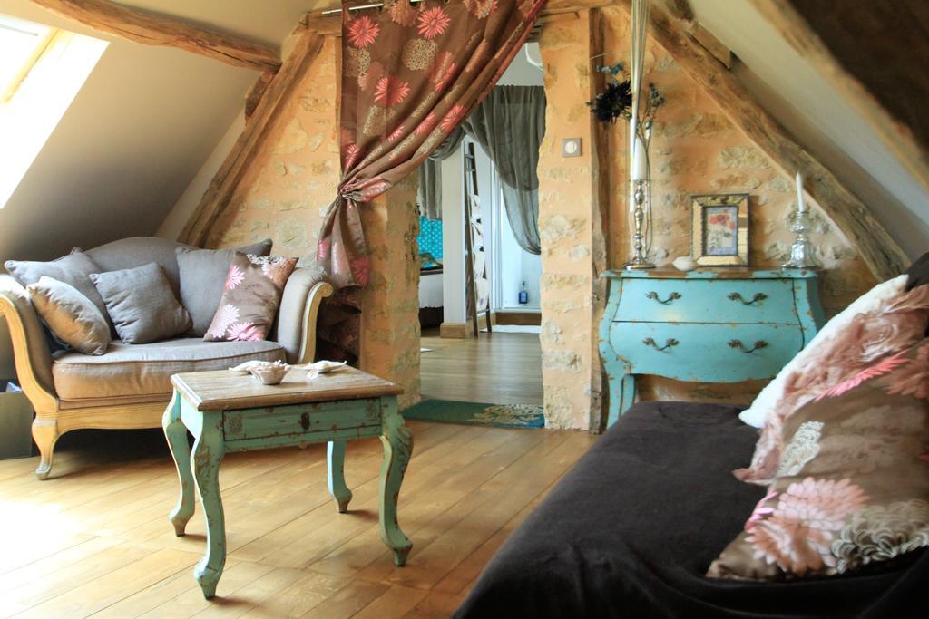Maison D'Hotes La Maison De Leopold Terrasson Ngoại thất bức ảnh