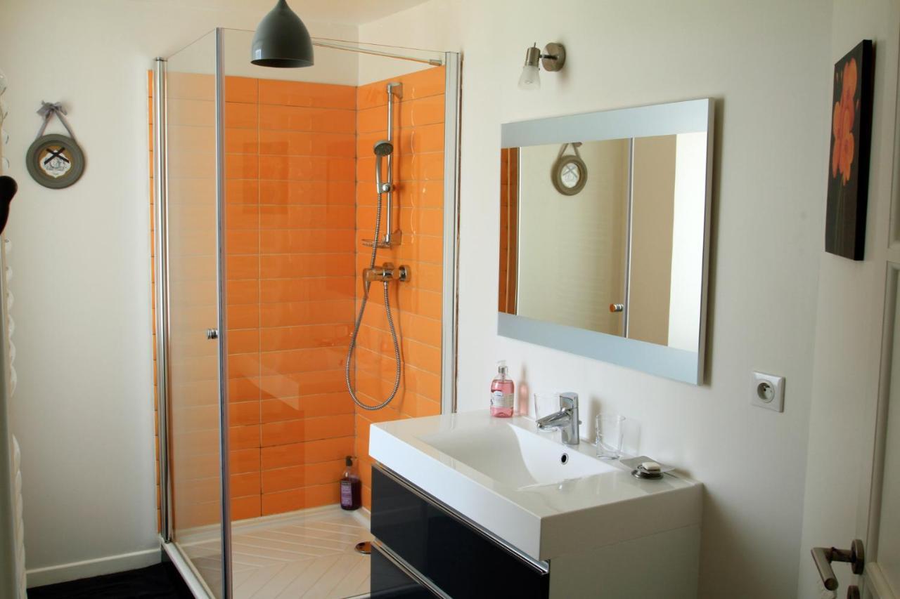 Maison D'Hotes La Maison De Leopold Terrasson Ngoại thất bức ảnh